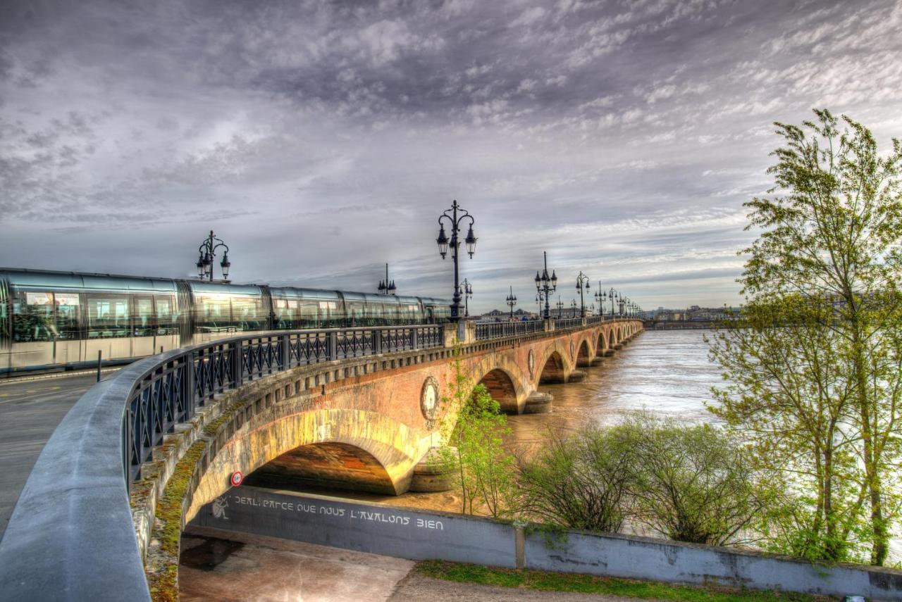 Kyriad Direct Bordeaux Sud Cestas Hotel 2*